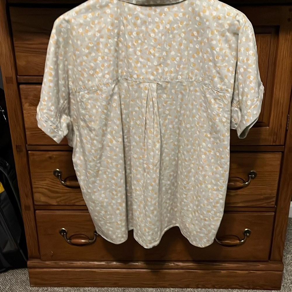 Orvis cotton button up multi colored shirt size XL - Picture 2 of 6